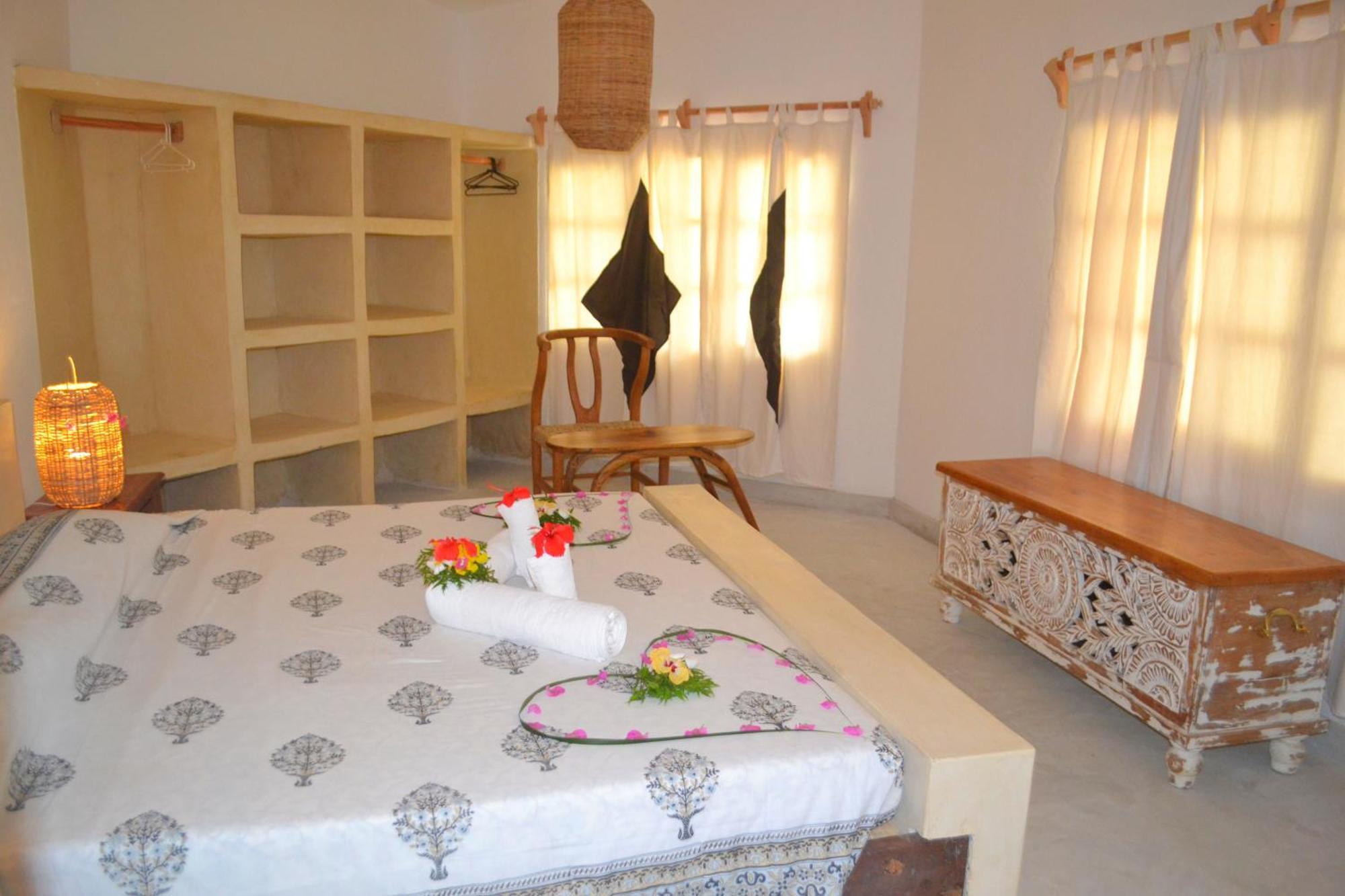 Aquarius Club Hotel Watamu Exterior photo