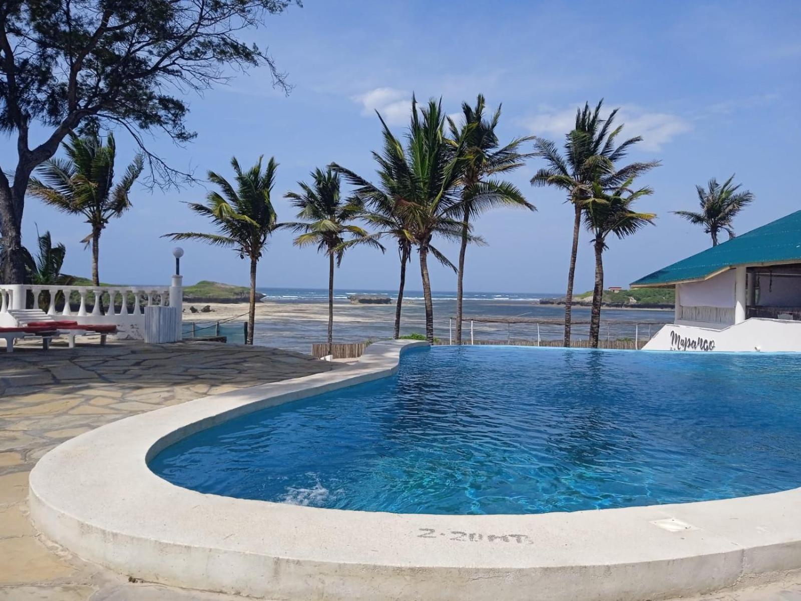 Aquarius Club Hotel Watamu Exterior photo
