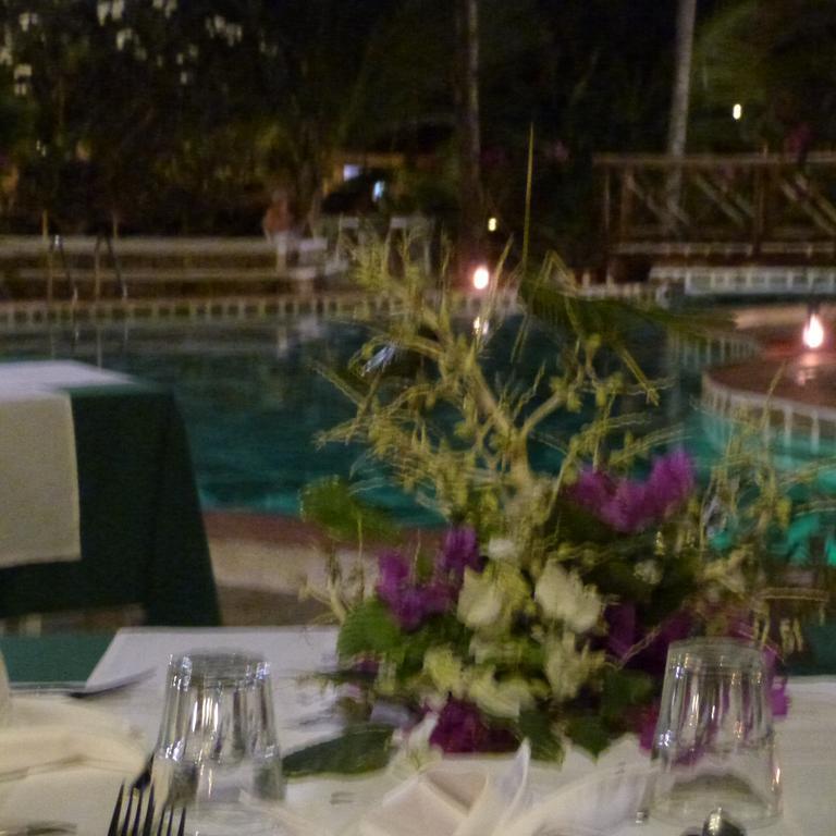 Aquarius Club Hotel Watamu Exterior photo